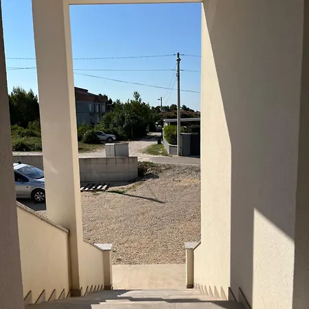 Lantana * Zadar