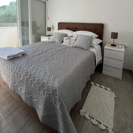 Apartman Lantana *